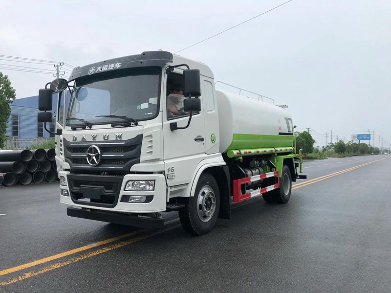 程力专用汽车：引领行业新潮流